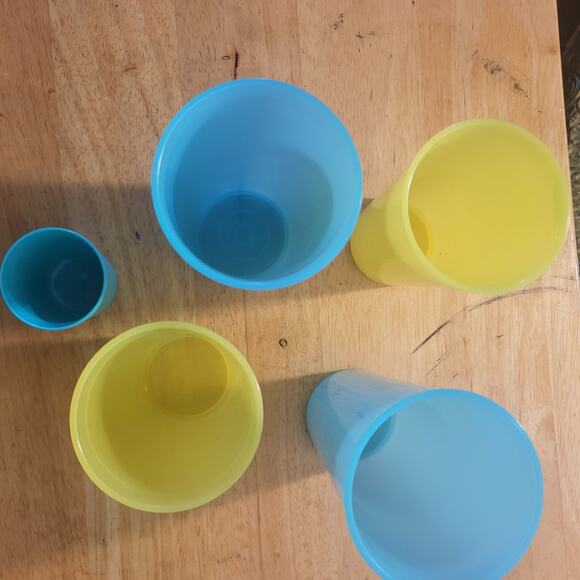 Vintage Tupperware Tumblers Cups and Shot glass - Picture 7 of 12